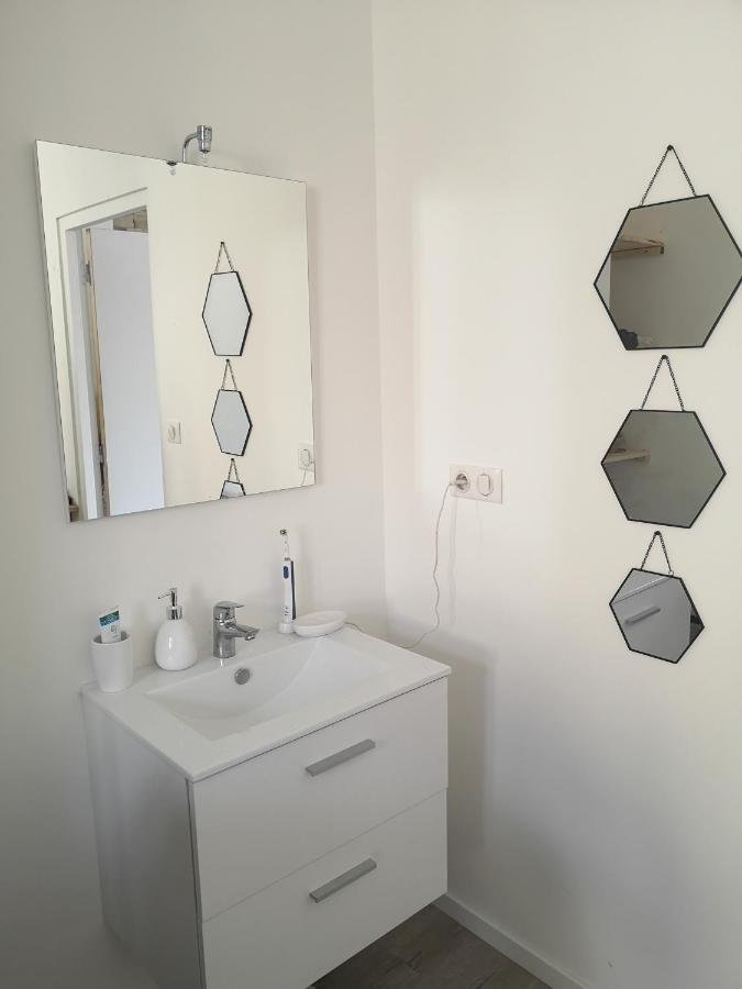 T3 Avec Salle De Bain Privative Par Chambre Agén Exterior foto